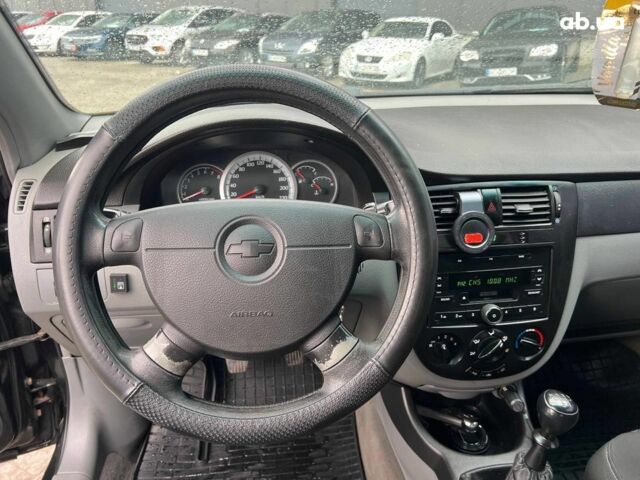 Чорний Шевроле Лачетті, об'ємом двигуна 1.6 л та пробігом 247 тис. км за 3890 $, фото 21 на Automoto.ua