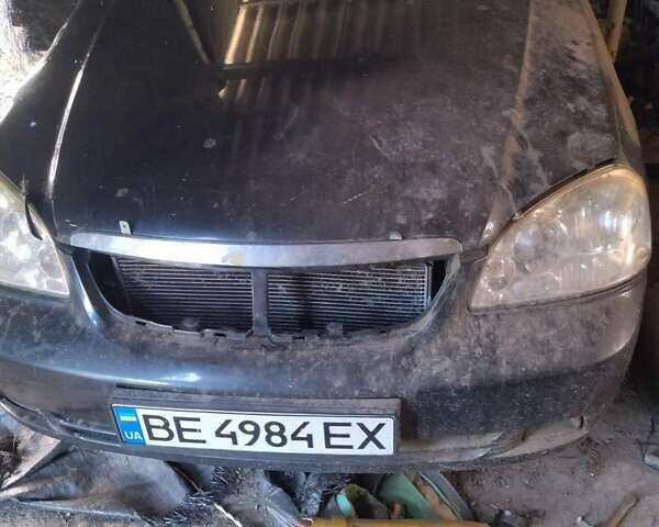 Черный Шевроле Лачетти, объемом двигателя 1.6 л и пробегом 200 тыс. км за 2000 $, фото 3 на Automoto.ua