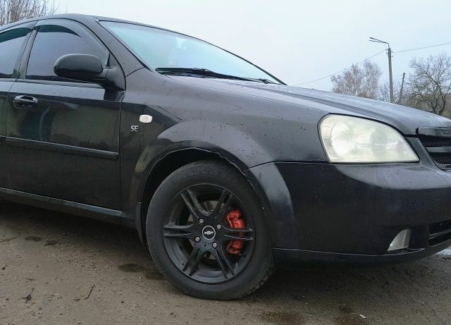 Чорний Шевроле Лачетті, об'ємом двигуна 1.6 л та пробігом 334 тис. км за 3250 $, фото 8 на Automoto.ua