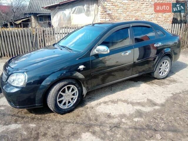 Черный Шевроле Лачетти, объемом двигателя 1.8 л и пробегом 145 тыс. км за 4100 $, фото 5 на Automoto.ua