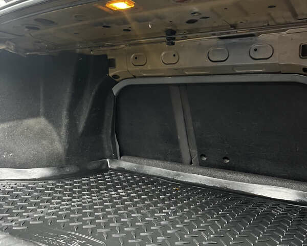 Черный Шевроле Лачетти, объемом двигателя 1.8 л и пробегом 176 тыс. км за 4550 $, фото 7 на Automoto.ua