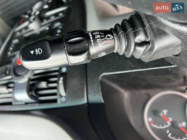 Черный Шевроле Лачетти, объемом двигателя 1.6 л и пробегом 247 тыс. км за 3890 $, фото 22 на Automoto.ua