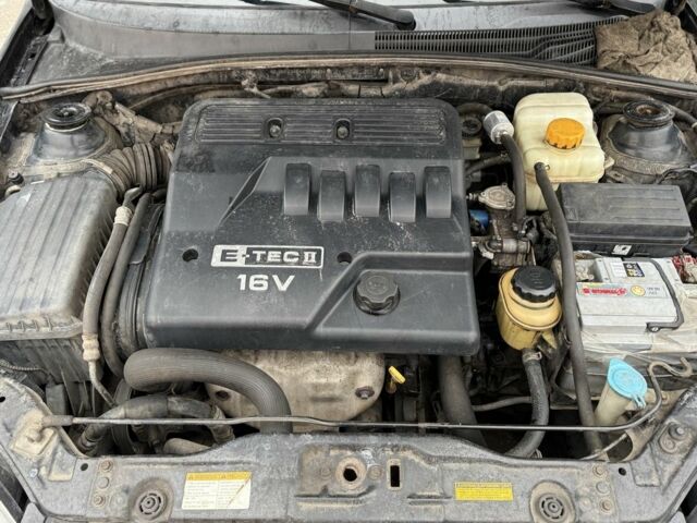 Черный Шевроле Лачетти, объемом двигателя 1.6 л и пробегом 260 тыс. км за 2750 $, фото 11 на Automoto.ua