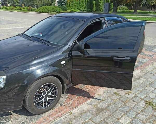 Чорний Шевроле Лачетті, об'ємом двигуна 1.6 л та пробігом 200 тис. км за 5000 $, фото 5 на Automoto.ua