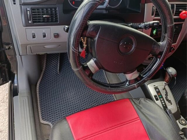 Черный Шевроле Лачетти, объемом двигателя 1.8 л и пробегом 185 тыс. км за 3700 $, фото 3 на Automoto.ua