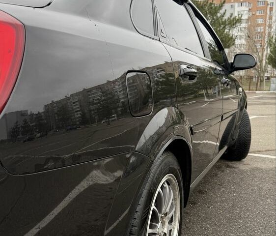 Черный Шевроле Лачетти, объемом двигателя 0 л и пробегом 166 тыс. км за 4900 $, фото 3 на Automoto.ua