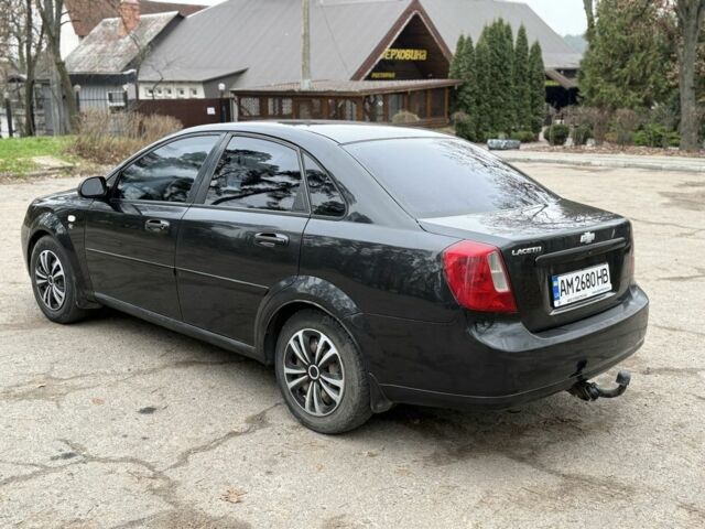 Черный Шевроле Лачетти, объемом двигателя 1.6 л и пробегом 260 тыс. км за 2750 $, фото 5 на Automoto.ua