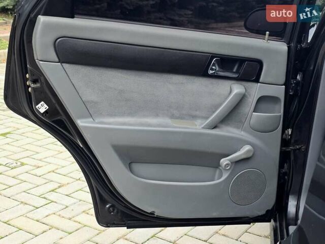 Чорний Шевроле Лачетті, об'ємом двигуна 1.8 л та пробігом 240 тис. км за 3600 $, фото 10 на Automoto.ua