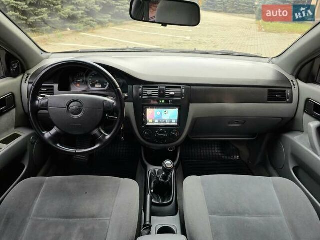 Чорний Шевроле Лачетті, об'ємом двигуна 1.8 л та пробігом 240 тис. км за 3600 $, фото 15 на Automoto.ua