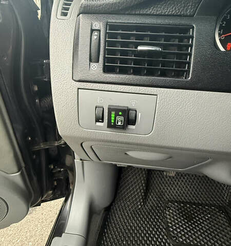 Чорний Шевроле Лачетті, об'ємом двигуна 1.6 л та пробігом 166 тис. км за 4900 $, фото 12 на Automoto.ua