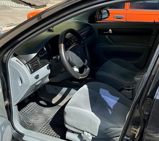 Чорний Шевроле Лачетті, об'ємом двигуна 1.8 л та пробігом 224 тис. км за 4300 $, фото 3 на Automoto.ua