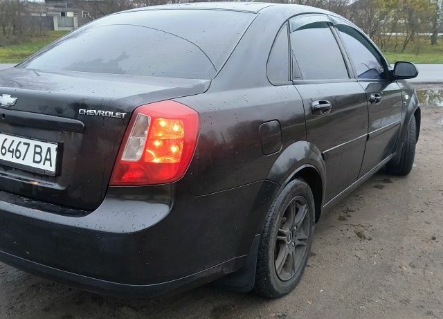 Чорний Шевроле Лачетті, об'ємом двигуна 1.6 л та пробігом 334 тис. км за 3250 $, фото 2 на Automoto.ua