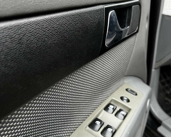 Черный Шевроле Лачетти, объемом двигателя 1.8 л и пробегом 176 тыс. км за 4550 $, фото 1 на Automoto.ua