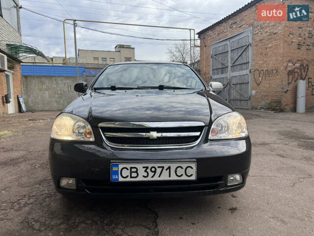 Черный Шевроле Лачетти, объемом двигателя 1.8 л и пробегом 220 тыс. км за 2999 $, фото 1 на Automoto.ua