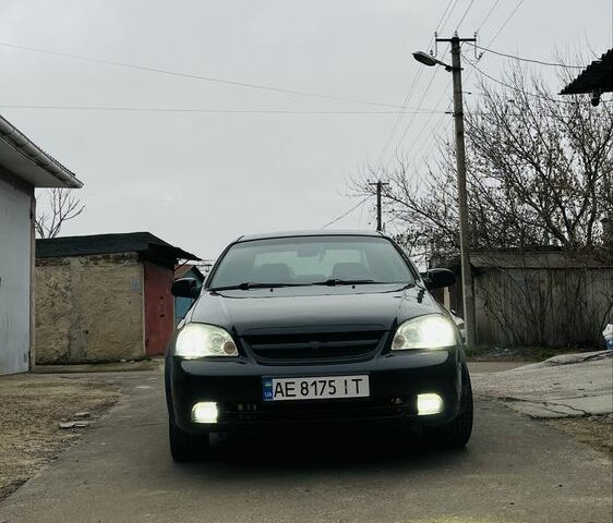 Чорний Шевроле Лачетті, об'ємом двигуна 1.6 л та пробігом 218 тис. км за 4800 $, фото 2 на Automoto.ua