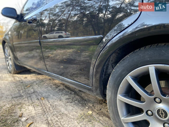 Чорний Шевроле Лачетті, об'ємом двигуна 1.8 л та пробігом 90 тис. км за 5700 $, фото 7 на Automoto.ua