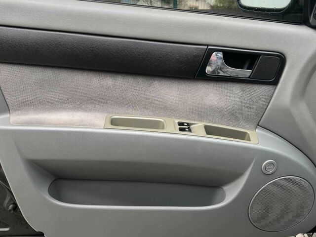 Чорний Шевроле Лачетті, об'ємом двигуна 1.8 л та пробігом 237 тис. км за 3600 $, фото 19 на Automoto.ua