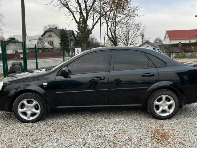 Чорний Шевроле Лачетті, об'ємом двигуна 1.8 л та пробігом 237 тис. км за 3600 $, фото 4 на Automoto.ua