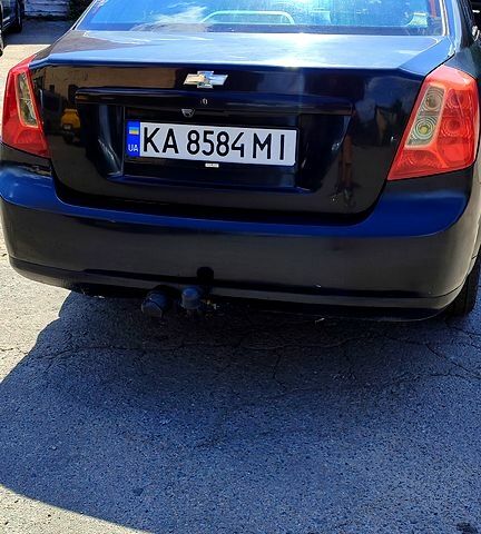 Черный Шевроле Лачетти, объемом двигателя 1.8 л и пробегом 345 тыс. км за 2200 $, фото 1 на Automoto.ua