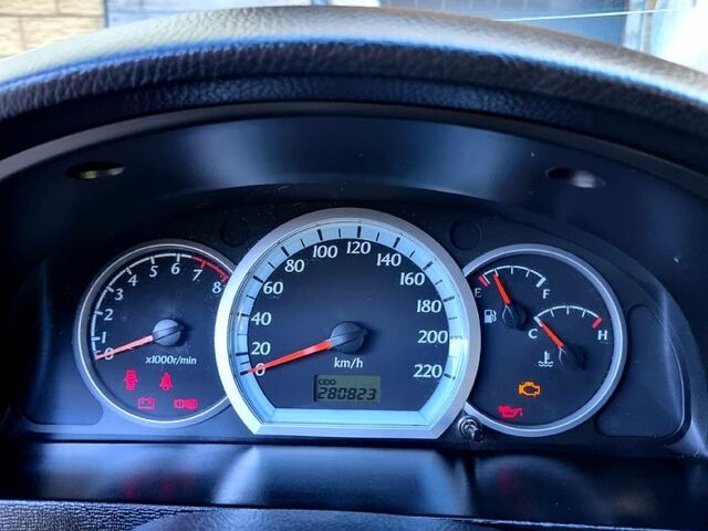 Черный Шевроле Лачетти, объемом двигателя 1.8 л и пробегом 280 тыс. км за 4200 $, фото 11 на Automoto.ua