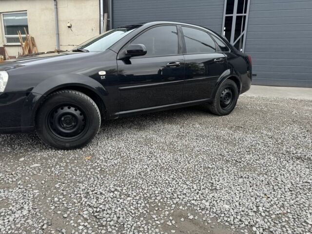 Черный Шевроле Лачетти, объемом двигателя 1.8 л и пробегом 222 тыс. км за 4099 $, фото 2 на Automoto.ua