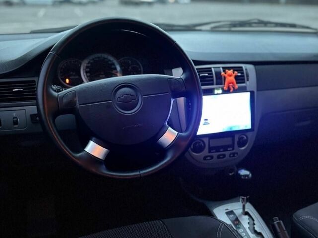 Чорний Шевроле Лачетті, об'ємом двигуна 0 л та пробігом 212 тис. км за 5200 $, фото 6 на Automoto.ua