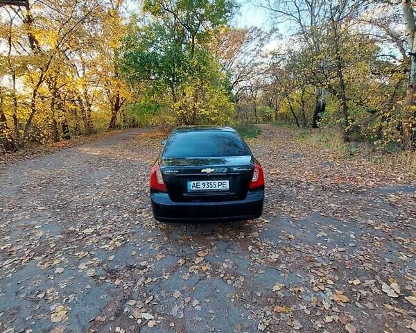 Черный Шевроле Лачетти, объемом двигателя 1.8 л и пробегом 210 тыс. км за 4200 $, фото 5 на Automoto.ua