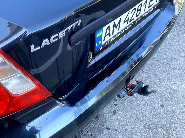 Черный Шевроле Лачетти, объемом двигателя 1.8 л и пробегом 293 тыс. км за 4200 $, фото 4 на Automoto.ua