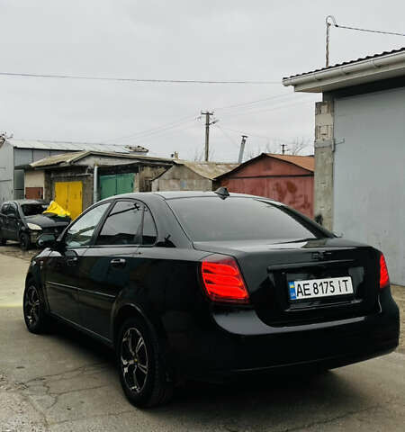 Черный Шевроле Лачетти, объемом двигателя 1.6 л и пробегом 218 тыс. км за 4800 $, фото 5 на Automoto.ua