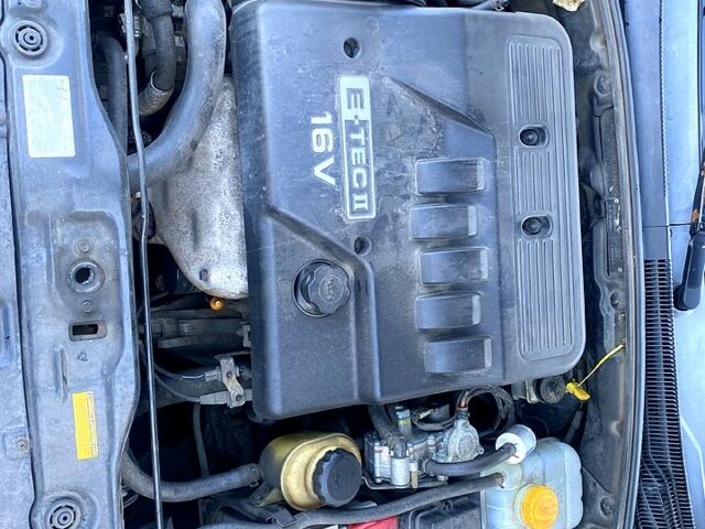 Черный Шевроле Лачетти, объемом двигателя 1.8 л и пробегом 293 тыс. км за 4200 $, фото 11 на Automoto.ua