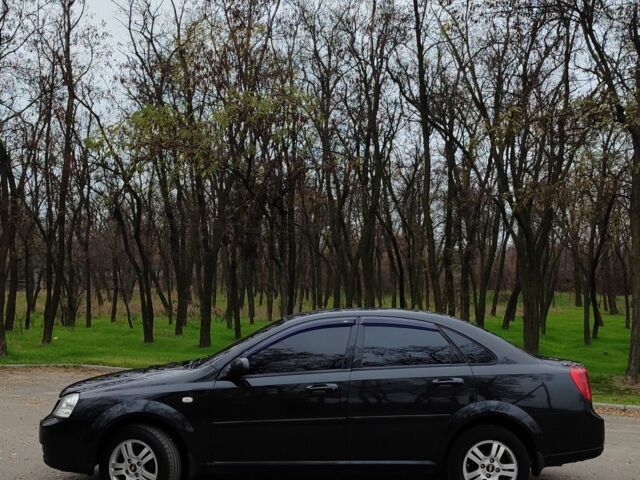 Черный Шевроле Лачетти, объемом двигателя 0 л и пробегом 231 тыс. км за 3500 $, фото 2 на Automoto.ua