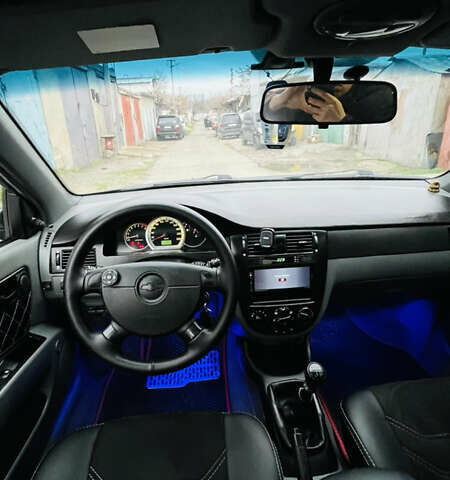 Черный Шевроле Лачетти, объемом двигателя 1.6 л и пробегом 218 тыс. км за 4800 $, фото 29 на Automoto.ua