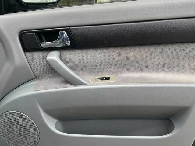 Чорний Шевроле Лачетті, об'ємом двигуна 1.8 л та пробігом 237 тис. км за 3600 $, фото 21 на Automoto.ua