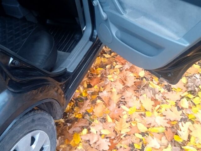 Черный Шевроле Лачетти, объемом двигателя 1.8 л и пробегом 0 тыс. км за 3500 $, фото 9 на Automoto.ua