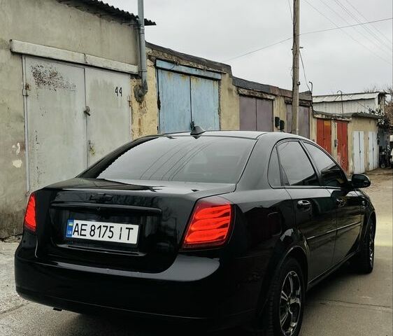 Чорний Шевроле Лачетті, об'ємом двигуна 1.6 л та пробігом 218 тис. км за 4800 $, фото 3 на Automoto.ua