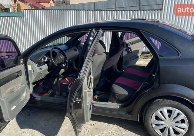 Черный Шевроле Лачетти, объемом двигателя 0 л и пробегом 253 тыс. км за 3750 $, фото 3 на Automoto.ua