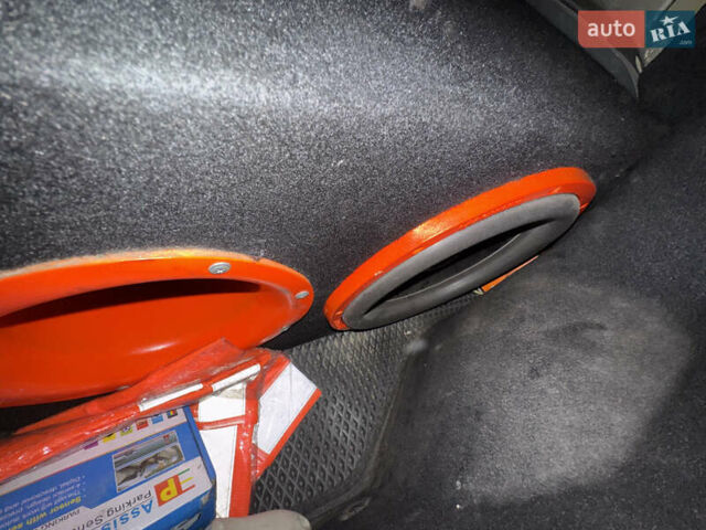 Черный Шевроле Лачетти, объемом двигателя 1.6 л и пробегом 252 тыс. км за 5700 $, фото 24 на Automoto.ua