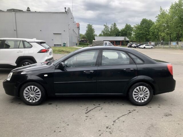 Черный Шевроле Лачетти, объемом двигателя 1.6 л и пробегом 198 тыс. км за 3600 $, фото 3 на Automoto.ua