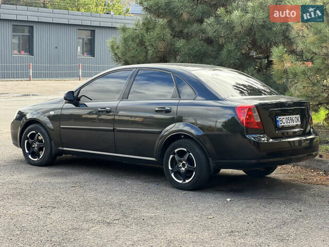 Черный Шевроле Лачетти, объемом двигателя 1.8 л и пробегом 248 тыс. км за 4250 $, фото 9 на Automoto.ua