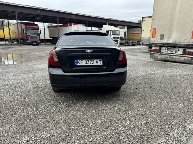 Черный Шевроле Лачетти, объемом двигателя 1.8 л и пробегом 222 тыс. км за 4099 $, фото 4 на Automoto.ua