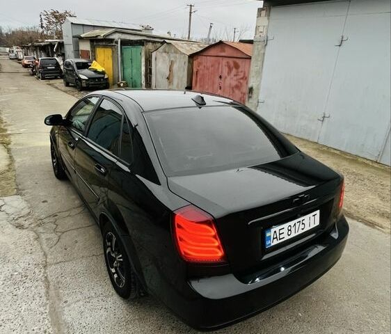 Чорний Шевроле Лачетті, об'ємом двигуна 1.6 л та пробігом 218 тис. км за 4800 $, фото 4 на Automoto.ua