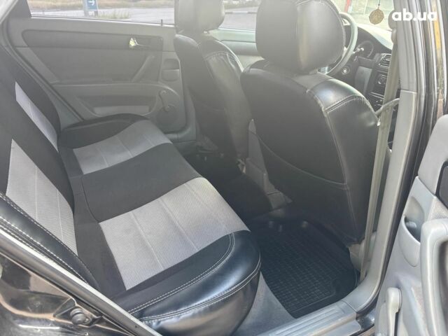 Черный Шевроле Лачетти, объемом двигателя 1.8 л и пробегом 226 тыс. км за 3490 $, фото 15 на Automoto.ua