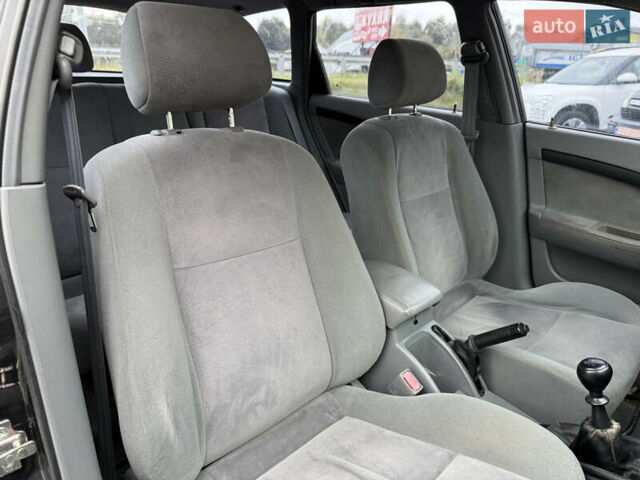 Черный Шевроле Лачетти, объемом двигателя 1.8 л и пробегом 202 тыс. км за 3999 $, фото 23 на Automoto.ua