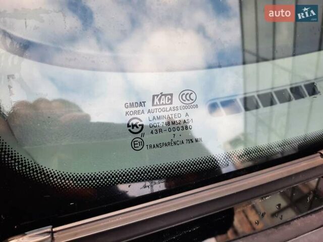 Черный Шевроле Лачетти, объемом двигателя 1.6 л и пробегом 246 тыс. км за 3999 $, фото 9 на Automoto.ua