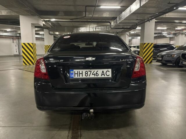 Черный Шевроле Лачетти, объемом двигателя 1.8 л и пробегом 170 тыс. км за 4500 $, фото 5 на Automoto.ua