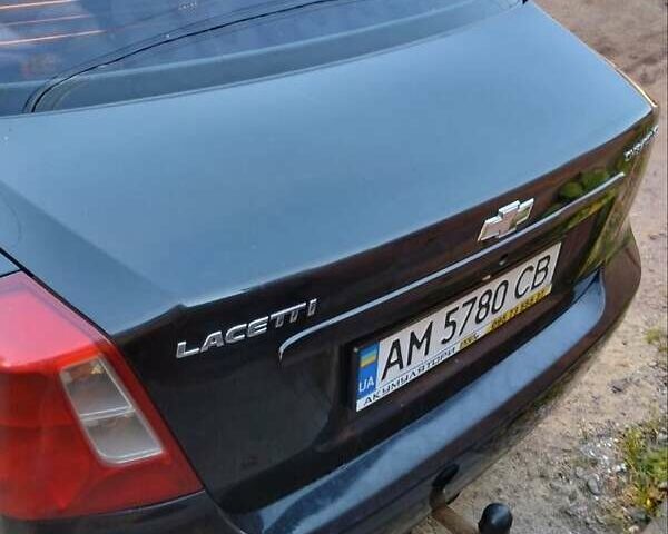Черный Шевроле Лачетти, объемом двигателя 1.8 л и пробегом 290 тыс. км за 3700 $, фото 1 на Automoto.ua