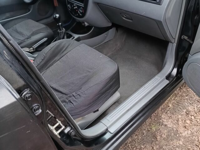 Черный Шевроле Лачетти, объемом двигателя 0 л и пробегом 270 тыс. км за 2950 $, фото 6 на Automoto.ua