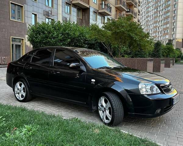 Черный Шевроле Лачетти, объемом двигателя 1.8 л и пробегом 131 тыс. км за 6400 $, фото 1 на Automoto.ua