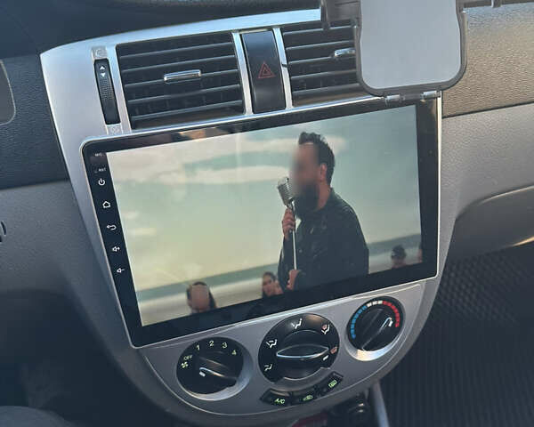 Шевроле Лачетти 2008 в Нововоронцовка на Automoto.ua Черный Шевроле Лачетти, объемом двигателя 1.8 л и пробегом 220 тыс. км за 5000 $, фото 6 на Automoto.ua