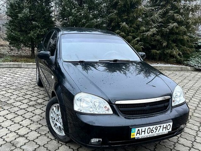 Черный Шевроле Лачетти, объемом двигателя 1.8 л и пробегом 200 тыс. км за 4300 $, фото 1 на Automoto.ua